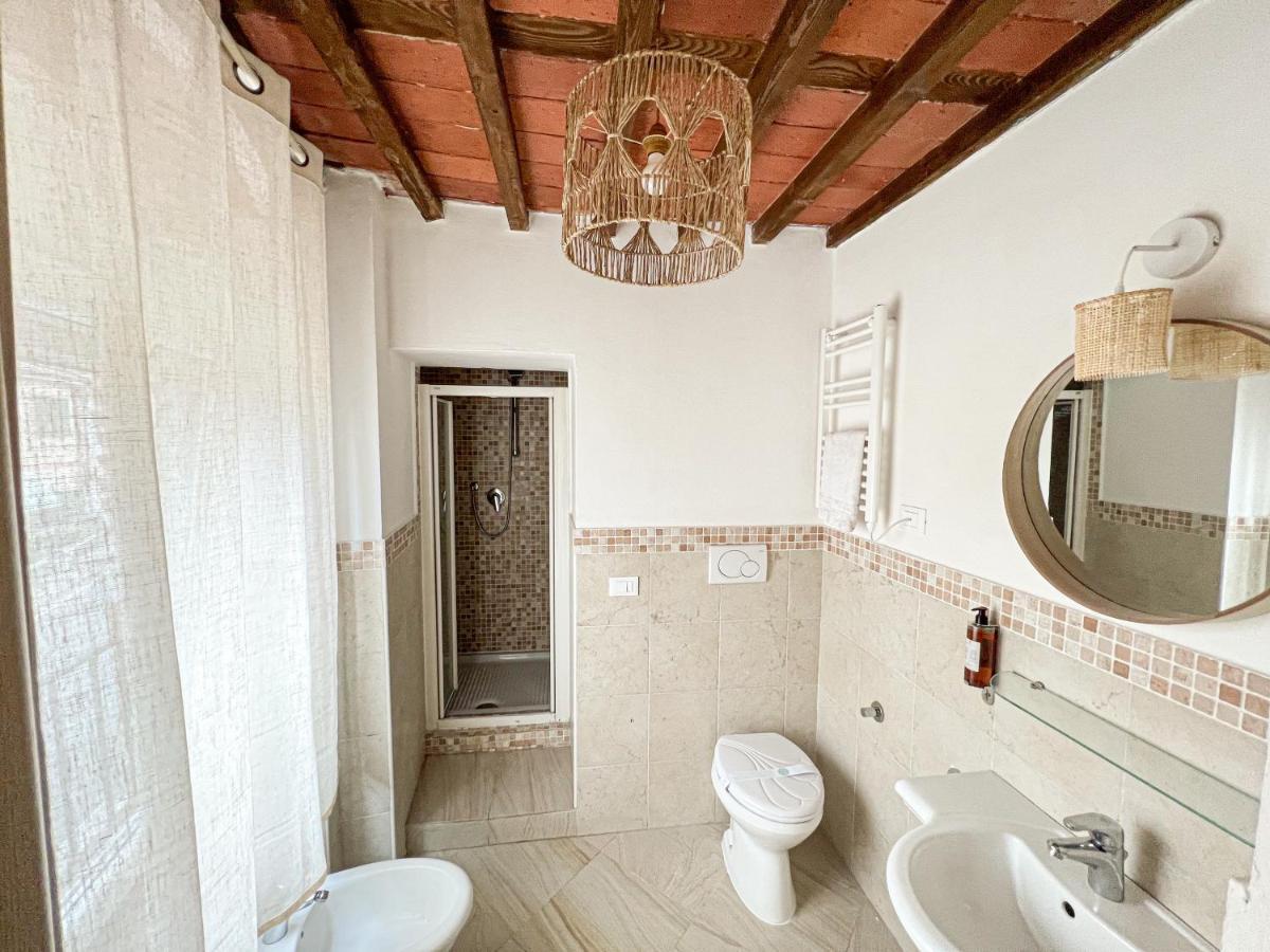 NEW! -Verderame Rooms&Suite in Lucca Buitenkant foto
