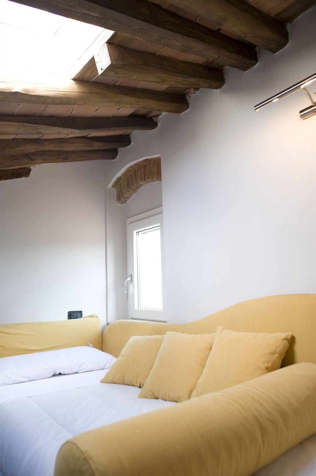 NEW! -Verderame Rooms&Suite in Lucca Buitenkant foto